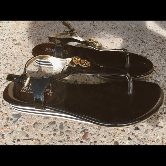 Fancy Heeled Sandals - Picture 2 of 2